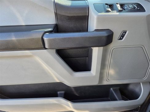 Used 2018 Ford F150 XL w/ Equipment Group 101A Mid image 15