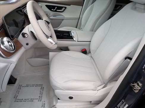 Certified 2023 Mercedes-Benz EQE 350+ 4MATIC SUV image 17