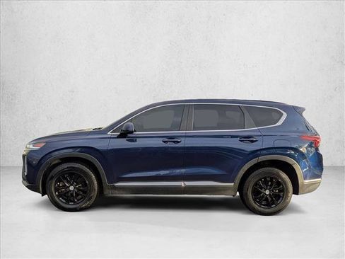 Used 2019 Hyundai Santa Fe SE image 9