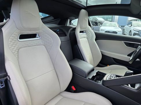 Used 2023 Jaguar F-TYPE Coupe image 11
