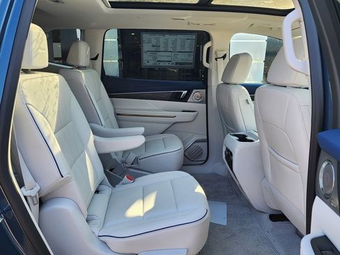 New 2026 Buick Enclave Avenir w/ Super Cruise Package image 46