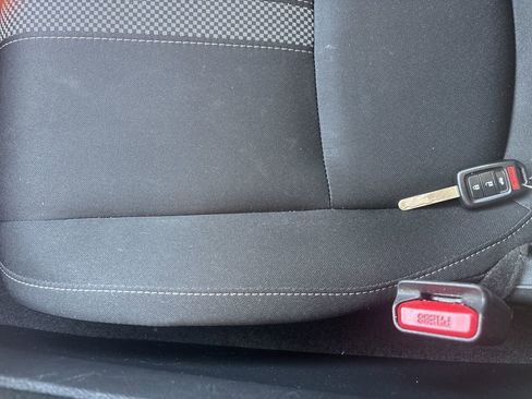 Used 2019 Honda Civic LX image 21