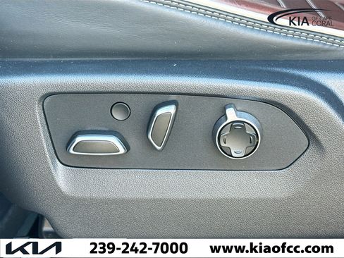 Used 2024 GMC Sierra 3500 Denali Ultimate image 24