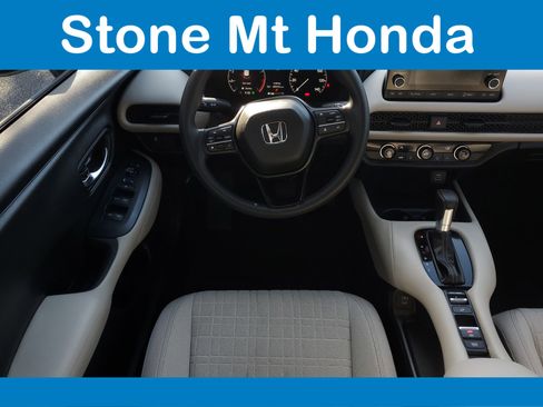 Used 2025 Honda HR-V LX image 15