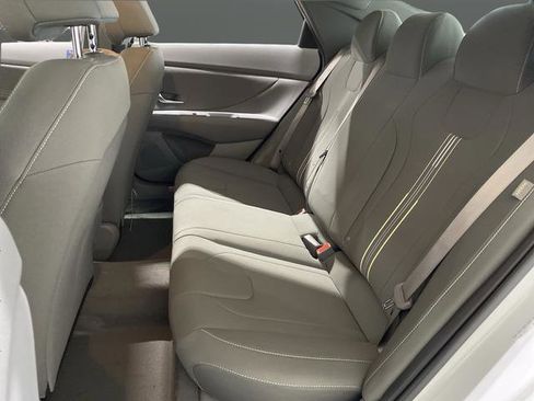 New 2026 Hyundai Elantra Sport FWD image 27