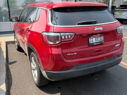 Used 2018 Jeep Compass Latitude w/ Popular Equipment Group AWD/4WD image 5