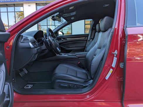 Used 2020 Honda Accord Sport image 13