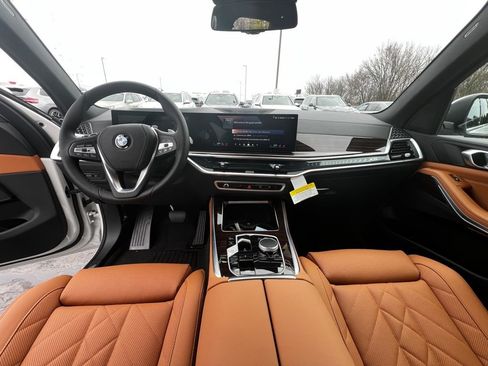 New 2026 BMW X5 sDrive40i w/ Parking Assistance Package image 12