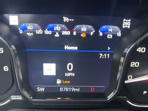 Used 2022 GMC Sierra 1500 AT4 w/ AT4 Premium Package image 21