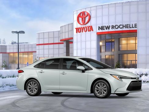 New 2026 Toyota Corolla XLE image 13