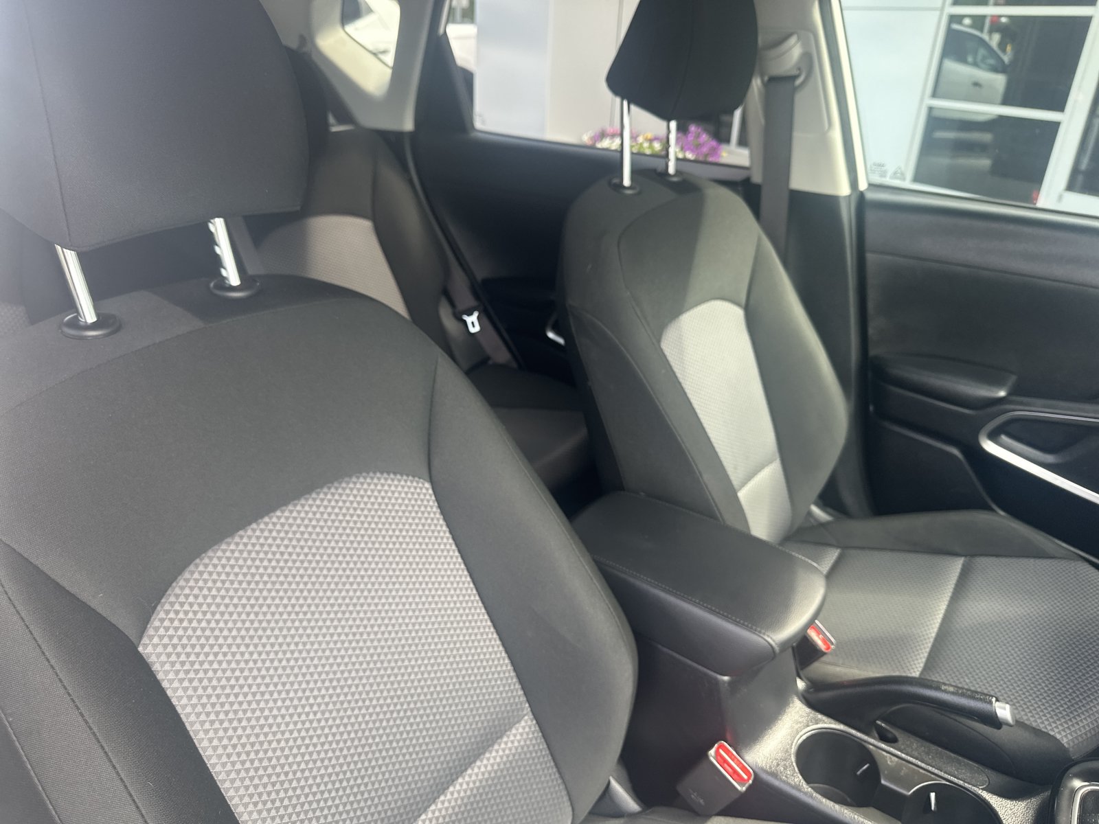 Used 2024 Kia Soul LX FWD image 27