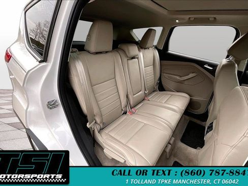 Used 2015 Ford Escape Titanium w/ Equipment Group 301A AWD/4WD image 27