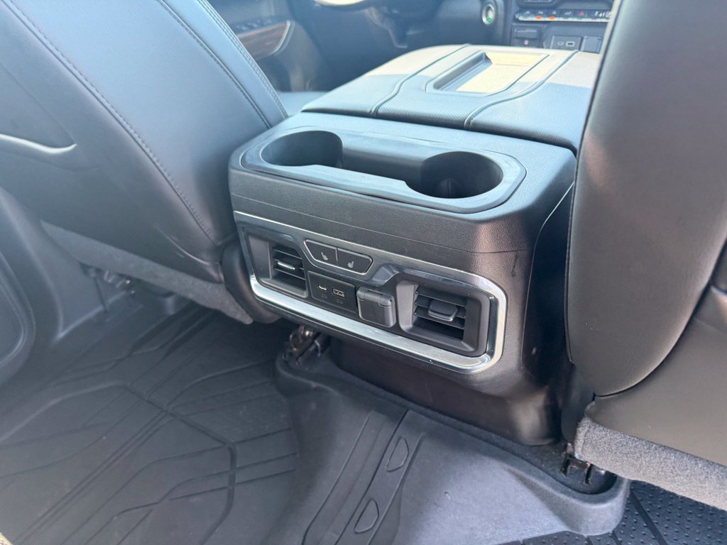 Used 2019 Chevrolet Silverado 1500 High Country w/ High Country Premium Package AWD/4WD image 39