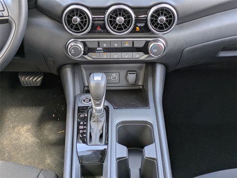New 2025 Nissan Sentra S image 17