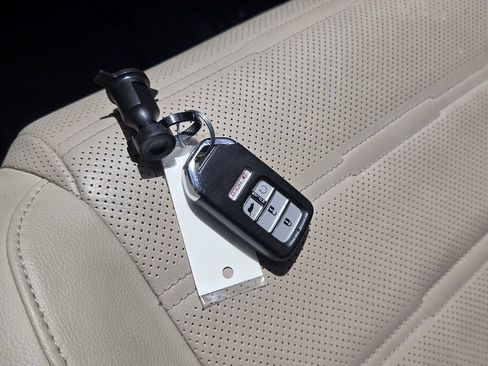 Used 2021 Honda CR-V EX-L image 18