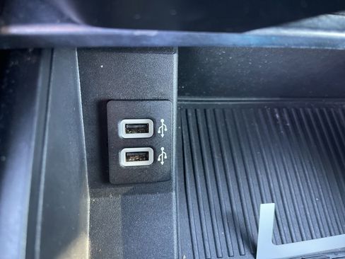 Used 2019 Ford F150 XLT w/ Equipment Group 302A Luxury image 25