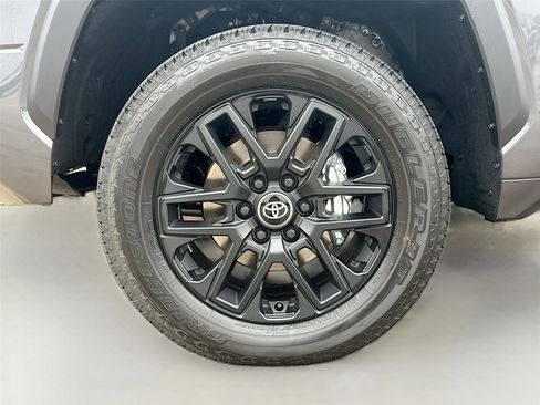 New 2026 Toyota Tundra Limited image 30