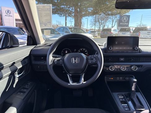 Certified 2025 Honda CR-V EX image 3