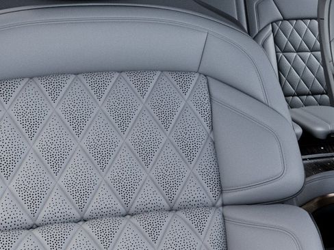 New 2027 Lincoln Navigator Black Label AWD/4WD image 16