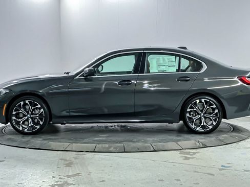 Used 2026 BMW 330i xDrive Sedan w/ Premium Package AWD/4WD image 5