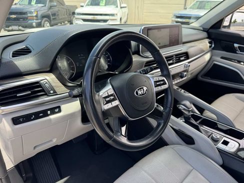 Used 2021 Kia Telluride EX w/ EX Premium Package FWD image 28