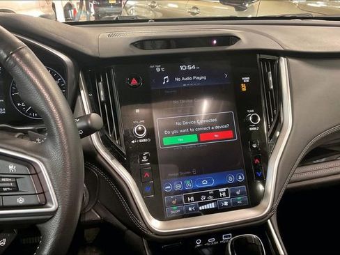 Used 2023 Subaru Outback Limited image 6