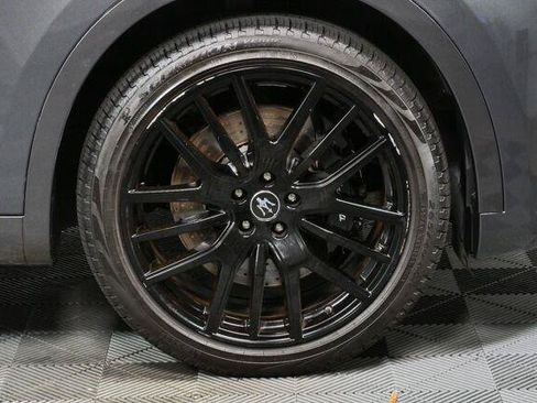 Used 2022 Maserati Levante Modena AWD/4WD image 6