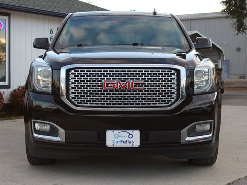 Used 2017 GMC Yukon Denali w/ Open Road Package image 8