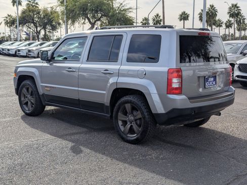 Used 2016 Jeep Patriot 75th Anniversary w/ Power Value Group image 4