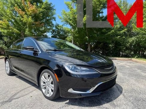 Used 2015 Chrysler 200 Limited w/ Convenience Group FWD image 1