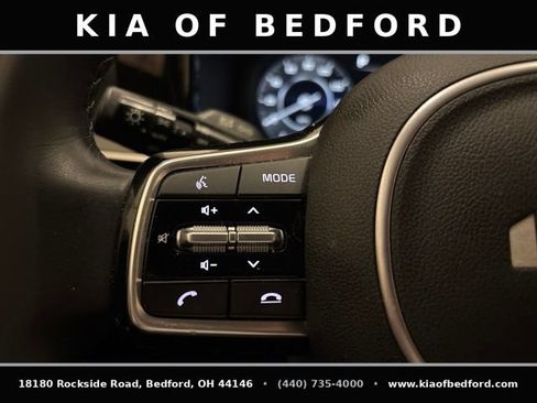 Certified 2023 Kia Sorento SX FWD image 18