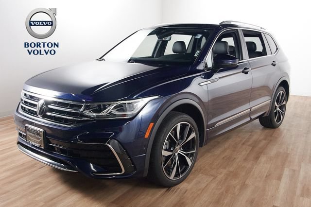 Used 2022 Volkswagen Tiguan SEL R-Line AWD/4WD image 1