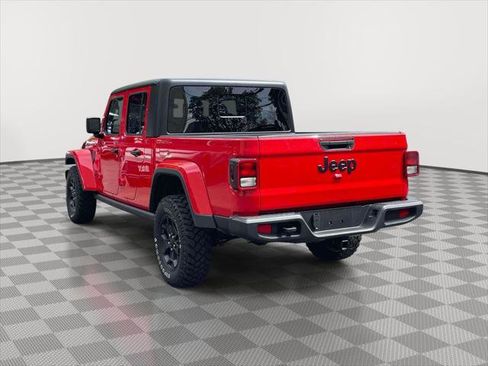 Used 2022 Jeep Gladiator Sport AWD/4WD image 7