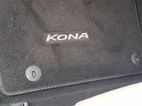Certified 2023 Hyundai Kona Limited w/ Cargo Package image 15