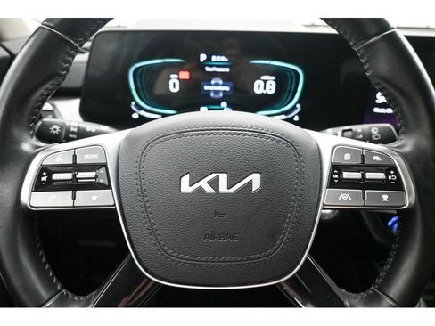 Certified 2023 Kia Telluride S AWD/4WD image 35