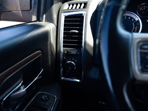 Used 2015 RAM 2500 Laramie w/ Protection Group AWD/4WD image 12