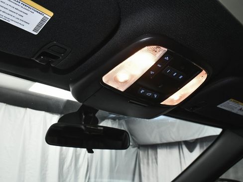 Used 2021 Jeep Grand Cherokee Laredo X image 30