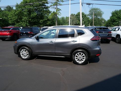 Used 2018 Nissan Rogue SV AWD/4WD image 8