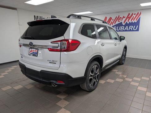 New 2025 Subaru Ascent Touring w/ Popular Package #2 image 19