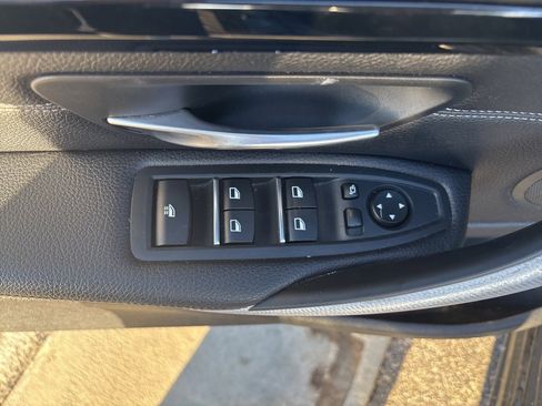 Used 2018 BMW 430i Convertible image 39