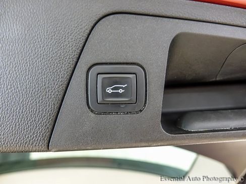 Used 2019 Buick Envision Essence image 22