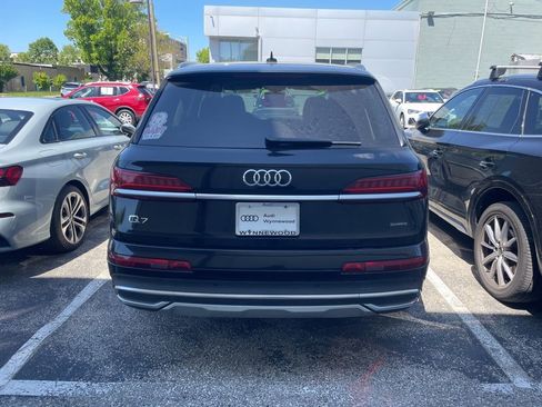 Used 2023 Audi Q7 2.0T Premium AWD/4WD image 6
