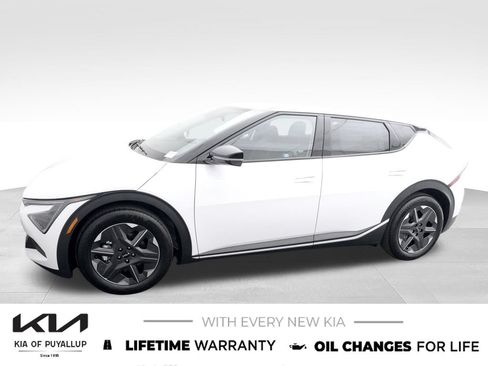 New 2026 Kia EV6 Light RWD image 8