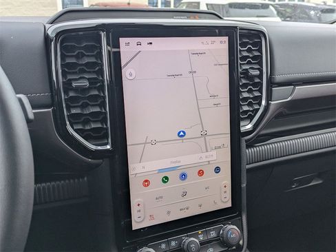 New 2025 Ford Ranger Lariat w/ Trailer Tow Package image 15