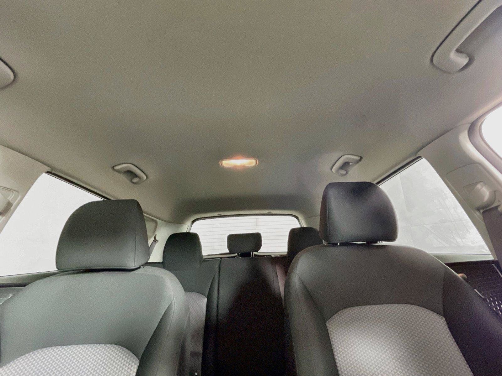 Certified 2025 Kia Soul LX w/ LX Technology Package FWD image 23
