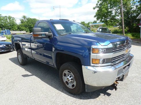 Used 2018 Chevrolet Silverado 2500 W/T w/ WT Convenience Package AWD/4WD image 5