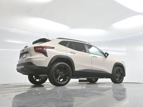 New 2026 Chevrolet Trax ACTIV w/ Driver Confidence Package FWD image 69