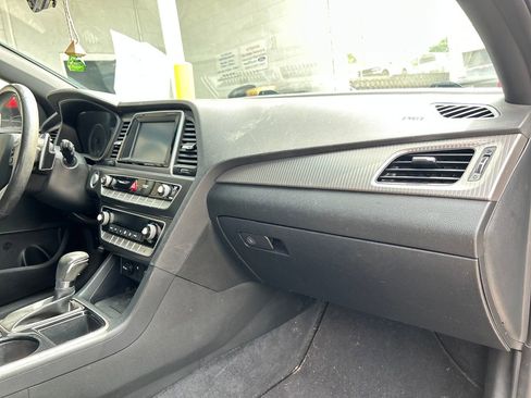 Used 2019 Hyundai Sonata Sport FWD image 16
