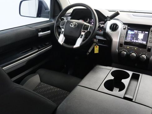 Used 2019 Toyota Tundra SR5 image 28