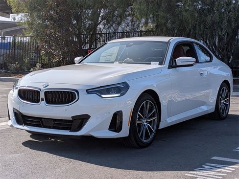 New 2026 BMW 230i xDrive Coupe image 2